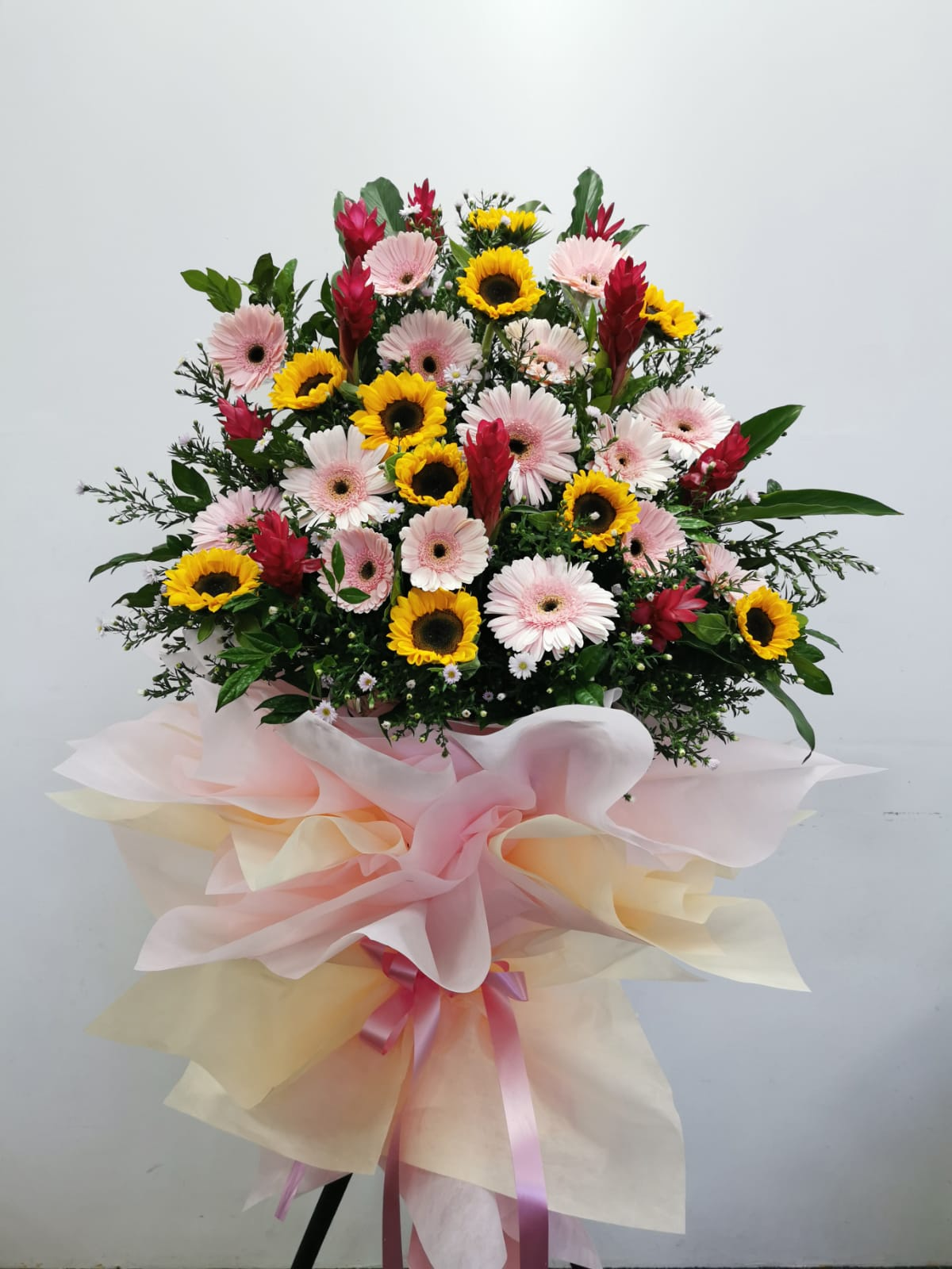 Congrats Flower Stand