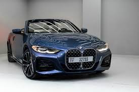 Rent a Car Without a Deposit in Sharjah