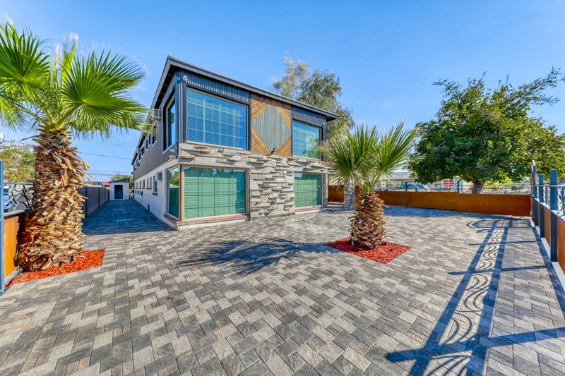 Luxury apartments in Downtown Las Vegas