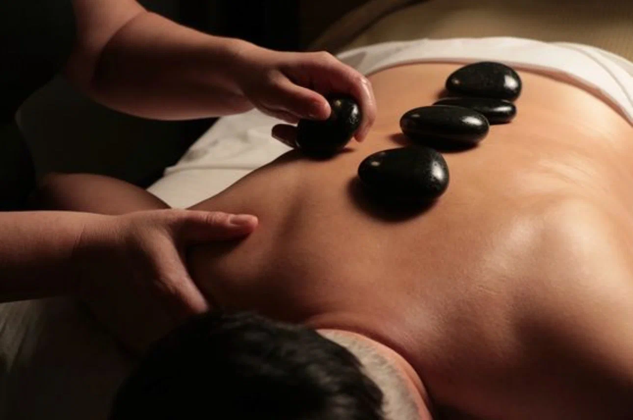 Hot Stone Massage in Montreal, QC