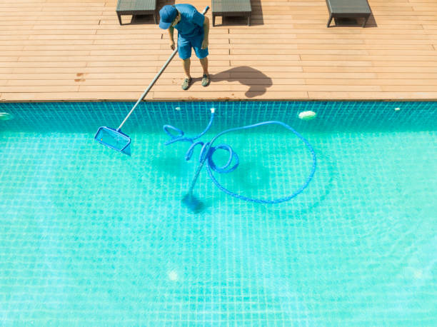 pool cleaning