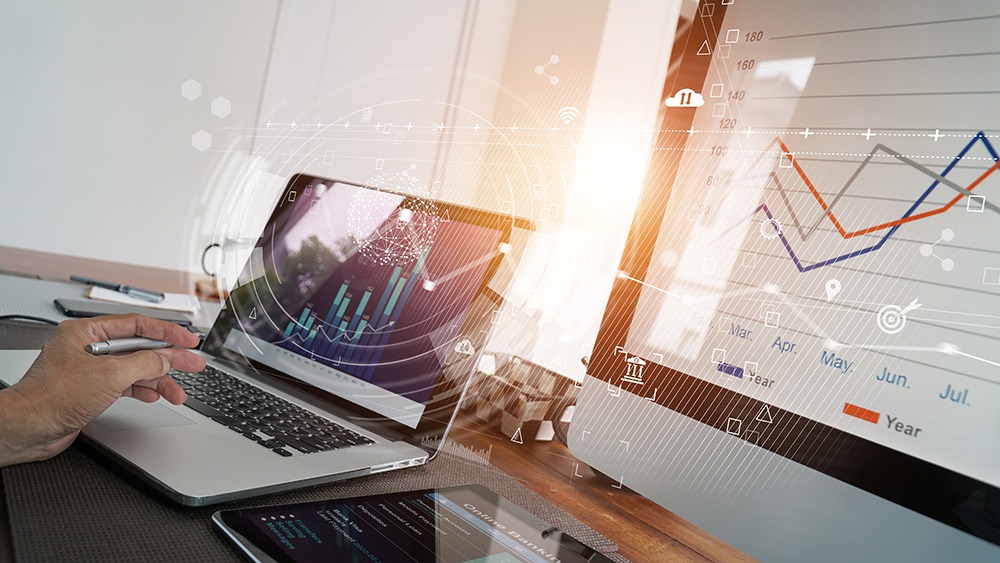 Why Businesses Are Turning to Cloud-Based Financial Management